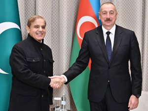 Şahbaz Şərif İlham Əliyevə zəng etdi