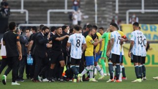 Braziliyada 4 argentinalı futbolçu saxlanıldı, matç təxirə salındı