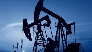 Azərbaycana birbaşa xarici investisiyalarda neft-qaz sektorunun payı kəskin azalıb