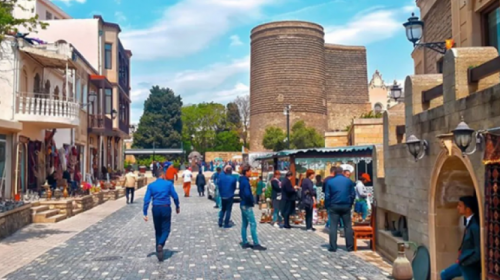 Azərbaycana gələn turistlərin xərcləri azalıb