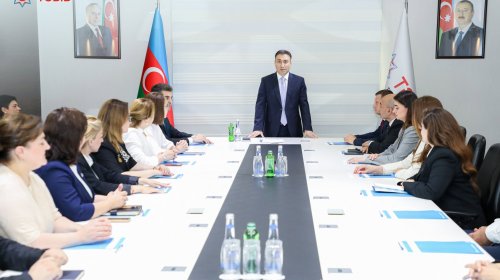 TƏBİB-in İcraçı direktoru tibb işçiləri ilə görüş keçirib