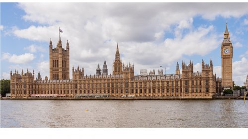 Böyük Britaniyada milyonçuların sayı azalıb