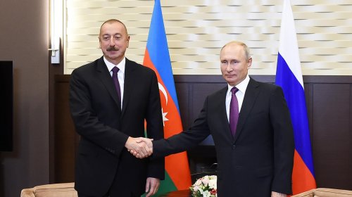 Putinin zəngi: Bakı-Moskva xəttində yeni siyasi siqnal