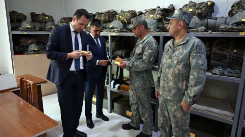 Ombudsman Aparatının nümayəndələri hərbi hissədə olublar
