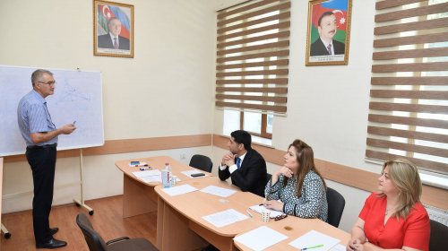 Yeni təmayül tədris modeli üzrə müəllimlərin seçiminə start verilib