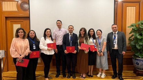 İİTKM-in əməkdaşı Çində beynəlxalq seminarda iştirak edib