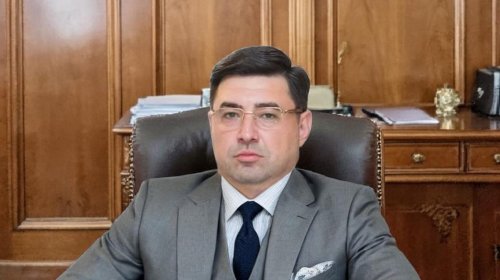 Bütün faktları və sübutları qanunla müəyyən edilmiş qaydada təqdim etməyə hazıram