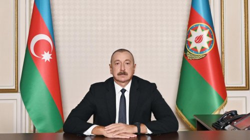 İlham Əliyev DSX-nin bir qrup hərbi qulluqçusunu təltif edib