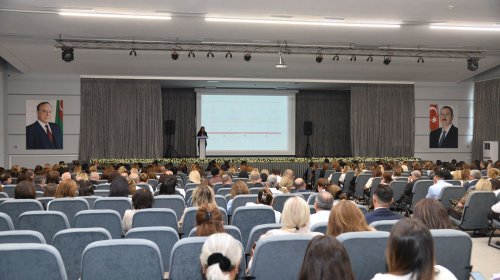 Paytaxt təhsil işçilərinin sentyabr konfransına start verilib