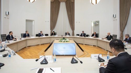 CNOOC şirkətinin Müşahidə Şurasının sədri ilə görüş keçirilib