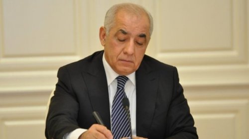 Əli Əsədov orta məktəblə bağlı qərar imzaladı