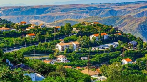 Yeni qəsəbənin tikintisinə daha 7,7 milyon manat ayrıldı