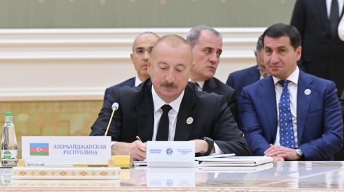 Türkmənbaşı şəhərində sənədlərin imzalanması mərasimi olub