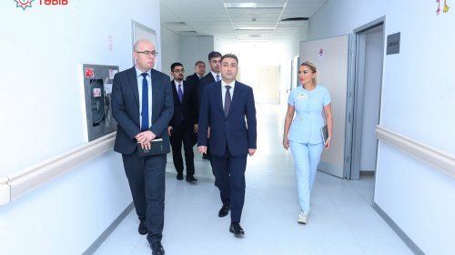 Anar Bayramov Quba Rayon Mərkəzi Xəstəxanasının fəaliyyəti ilə tanış olub