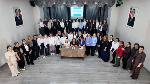 Məktəbdənkənar fəaliyyətə dair təlim keçirilib