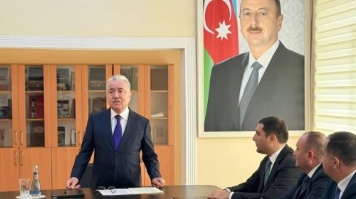Yeni icra başçısı kollektivə təqdim olundu