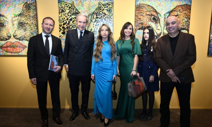 Heydər Əliyev Mərkəzində “Art Weekend”in rəsmi açılışı olub